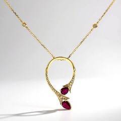 Collana in oro con Rubino Mozambico AAA