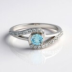 Anello in argento con Zircone Ratanakiri