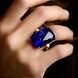 Gouden ring met een lapis lazuli