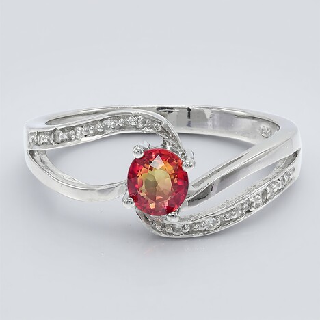 Anello in argento con Rubino Tanzania
