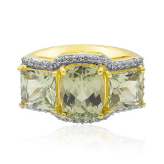 Anello in oro con Diasporo cangiante (Tenner Diniz)