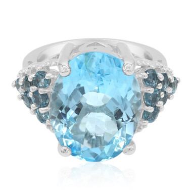 Anello in argento con Topazio Blu Cielo