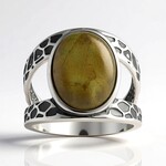 Bague en argent et Labradorite