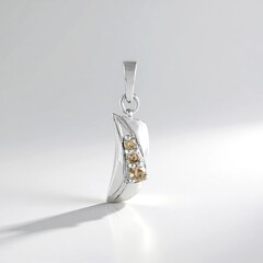 Ciondolo in argento con Diamante Champagne I2
