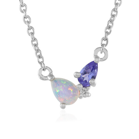 Zilveren halsketting met een Welo-opaal