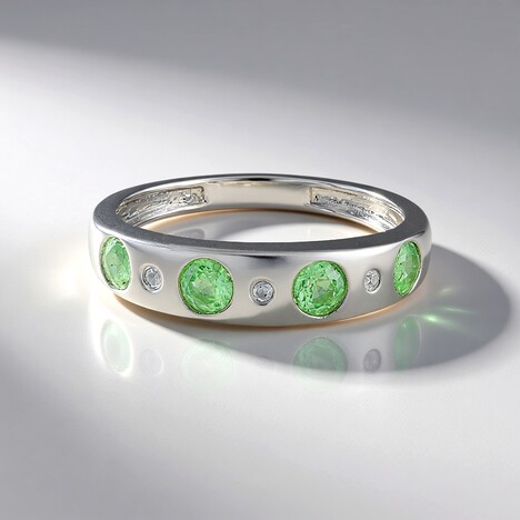 Anello in argento con Cianite Menta