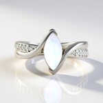 Anello in argento con Opale Australiano