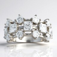 Anillo en plata con Topacio blanco
