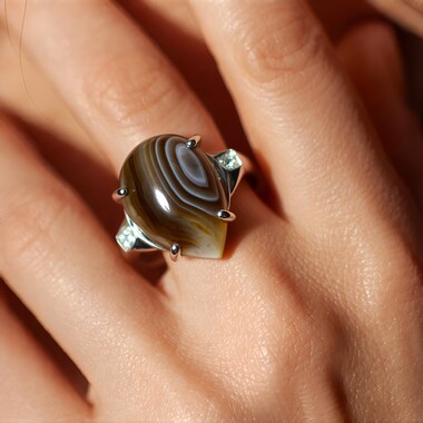Anillo en plata con Ágata de Botsuana