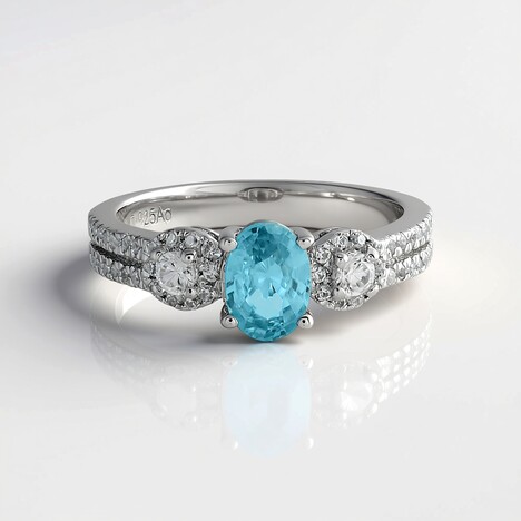 Anello in argento con Zircone Ratanakiri
