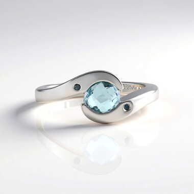 Bague en argent et Topaze bleu ciel