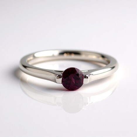 Anello in argento con Granato Tocantin
