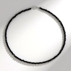 Collana in argento con Spinello Nero