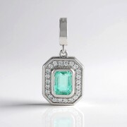 Pendentif en argent et Émeraude de couleur Paraiba