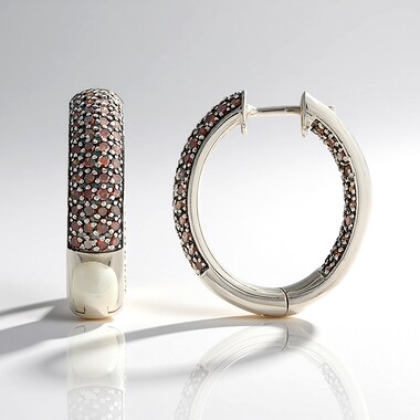Pendientes en plata con Diamante rojo