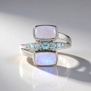 Blue Moonstone Silver Ring (KM by Juwelo)