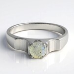 Anello in argento con Spectrolite