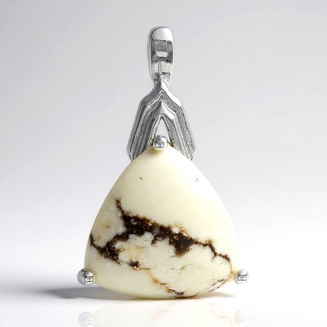Ciondolo in argento con Magnesite