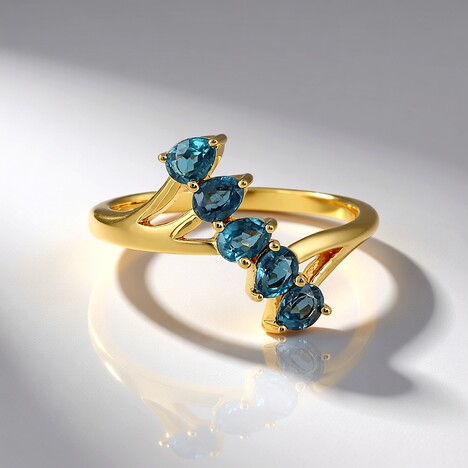 Anello in argento con Cianite Blu Foglia di Tè