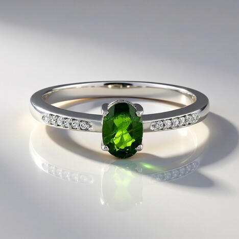 Anello in argento con Diopside Russo