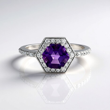Anello in argento con Ametista Siberiana