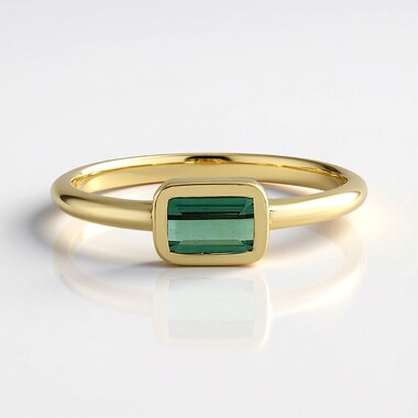 Anello in oro con Tormalina Verde di Benedito (Adela Gold)