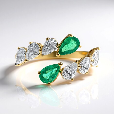 Anello in oro con Smeraldo Zambia AAA (CIRARI)