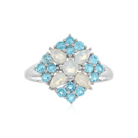 Anello in argento con Opale di Welo