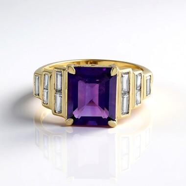 Sibirischer Amethyst-Goldring (Adela Gold)