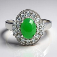 Anillo en plata con Crisoprasa imperial