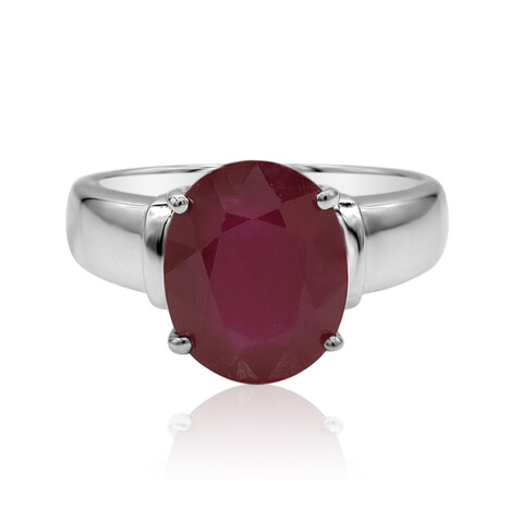 Zilveren ring met een Madagaskar Robijn