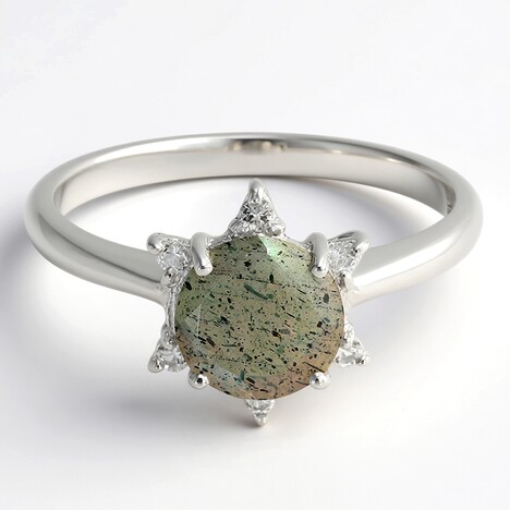 Anello in argento con Spectrolite