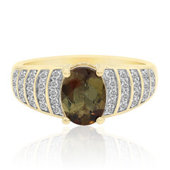 Bague en or et Andalousite