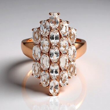 Anello in oro con Danburite Rosa del Messico