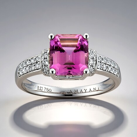 Anello in oro con Diasporo Rosa (AMAYANI)