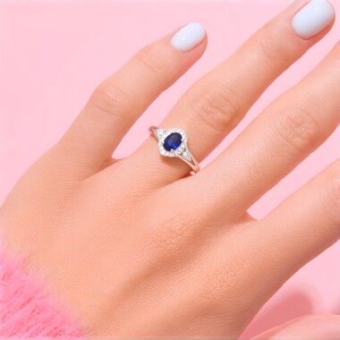 Gouden ring met een Blauwe Ceylon saffier (CIRARI)