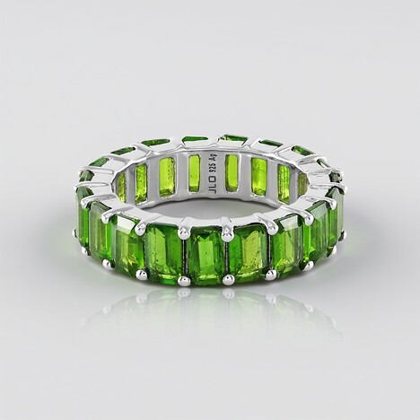 Anello in argento con Diopside Russo