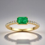 Anello in oro con Smeraldo Zambia