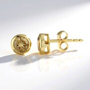 Orecchini in oro con Diamante Champagne I2