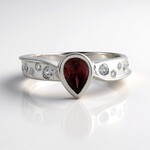 Bague en argent et Zircon rouge