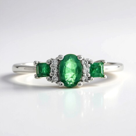 Anello in oro con Smeraldo Zambia AAA