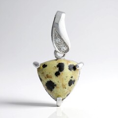 Ciondolo in argento con Diaspro Dalmata