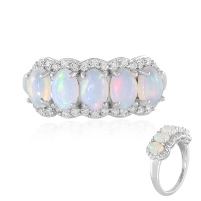 Zilveren ring met Welo-opalen
