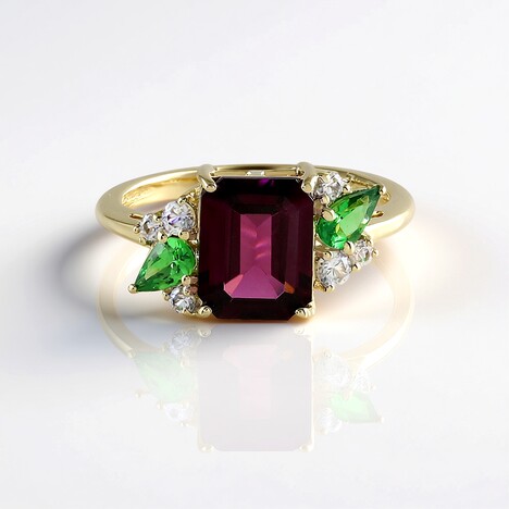 Anello in oro con Rodolite di Naktamunda