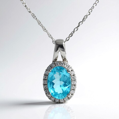 Collana in oro con Apatite Blu