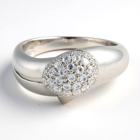 Anello in argento con Zircone