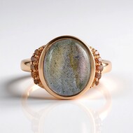 Anello in argento con Labradorite Ramata Maniry (KM by Juwelo)