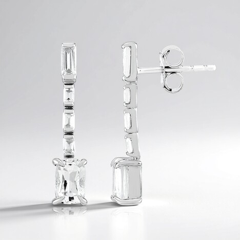 Orecchini in argento con Petalite