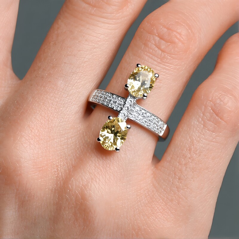 Anello in argento con Berillo Giallo