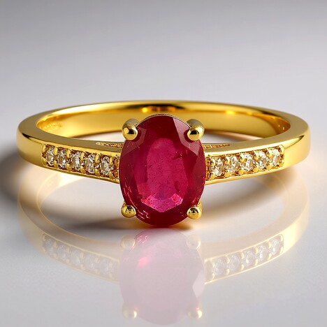 Anello in argento con Rubino del Madagascar